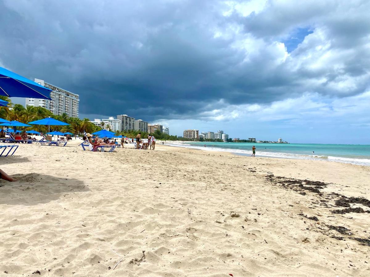 Hobie Oceanfront Apartment At Isla Verde Σαν Χουάν Εξωτερικό φωτογραφία