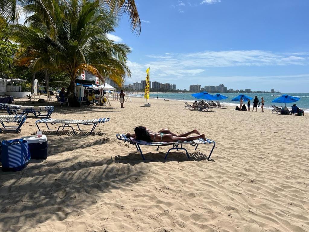 Hobie Oceanfront Apartment At Isla Verde Σαν Χουάν Εξωτερικό φωτογραφία