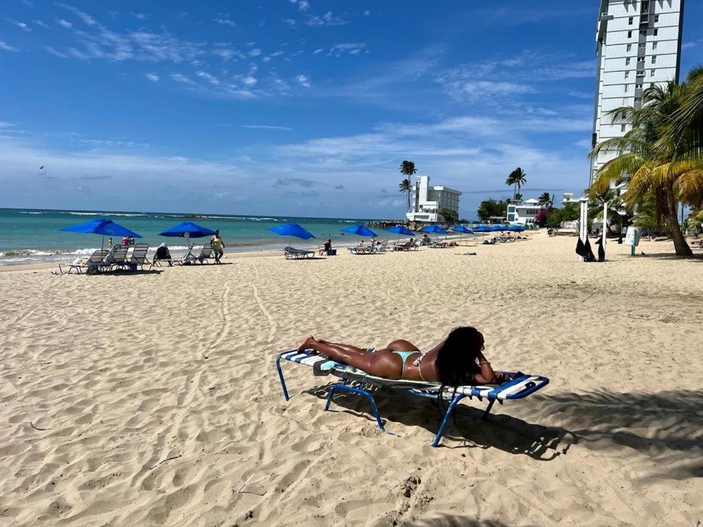 Hobie Oceanfront Apartment At Isla Verde Σαν Χουάν Εξωτερικό φωτογραφία