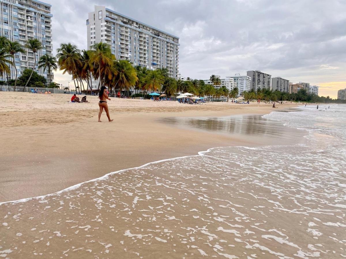 Hobie Oceanfront Apartment At Isla Verde Σαν Χουάν Εξωτερικό φωτογραφία