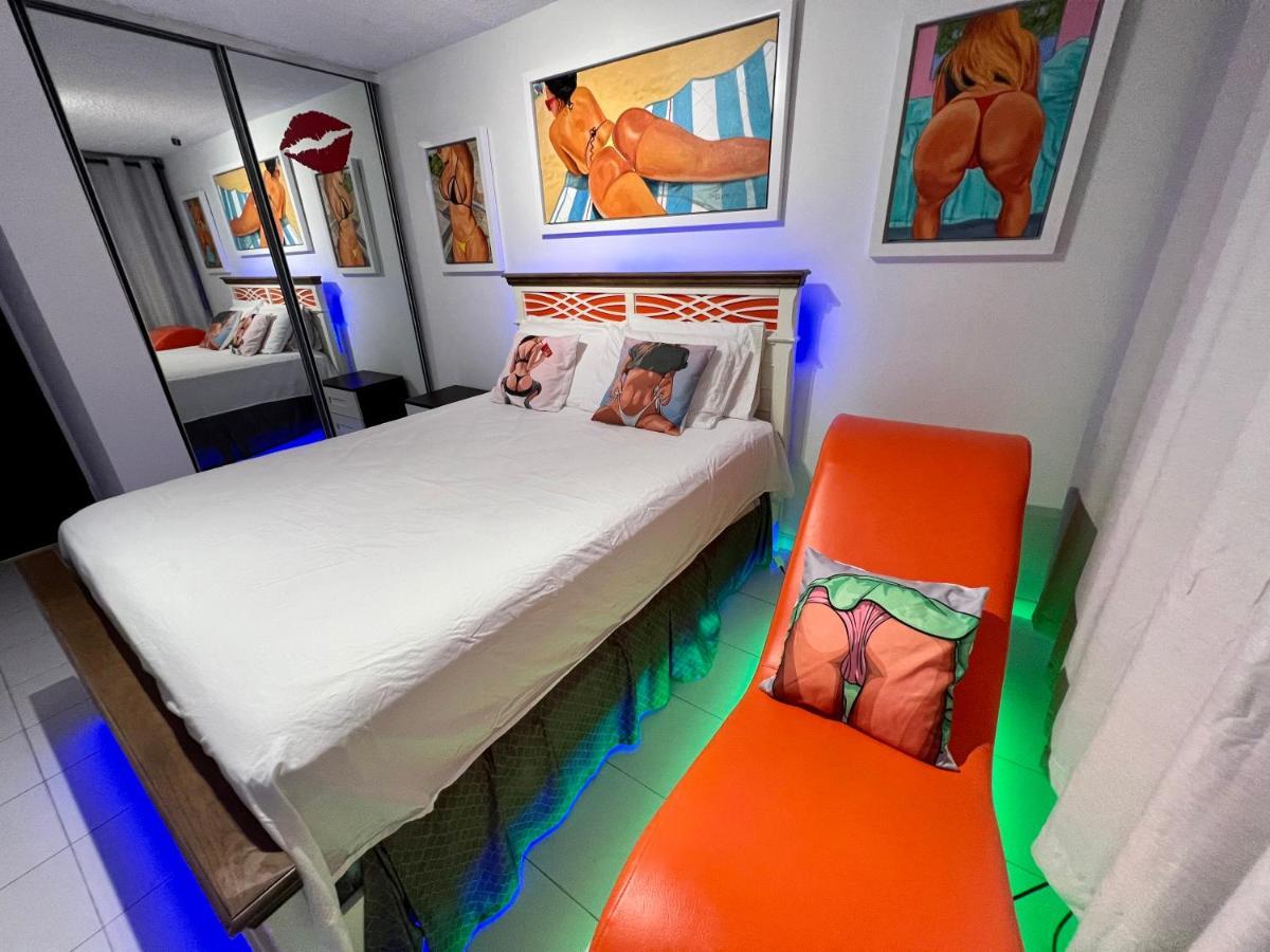 Hobie Oceanfront Apartment At Isla Verde Σαν Χουάν Εξωτερικό φωτογραφία